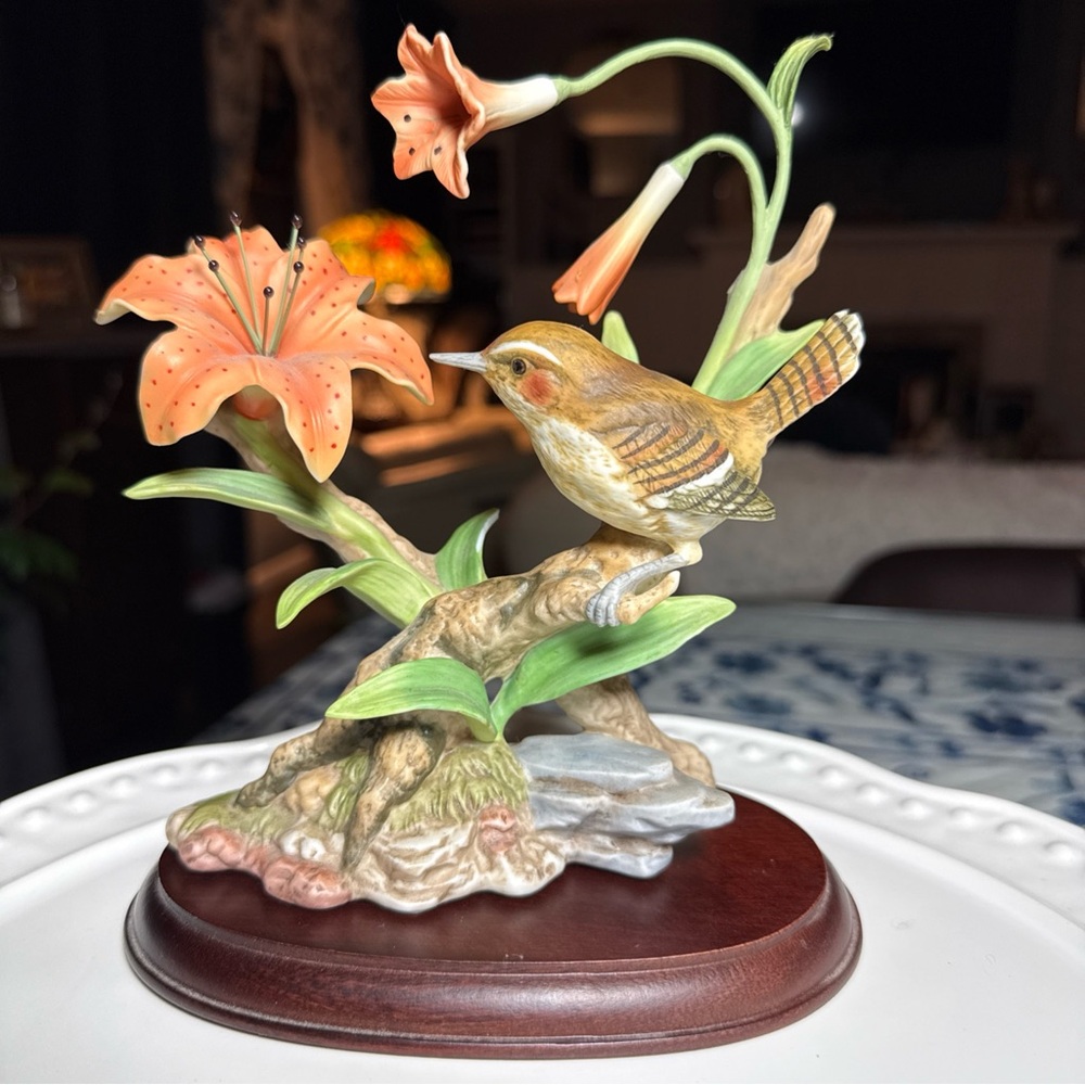 Vintage Homco Masterpiece Porcelain Field Wren Figurine Stand In Original Box